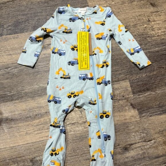 NWT Angel Dear Construction Footie Pajamas 9-12 Months - Picture 1 of 4